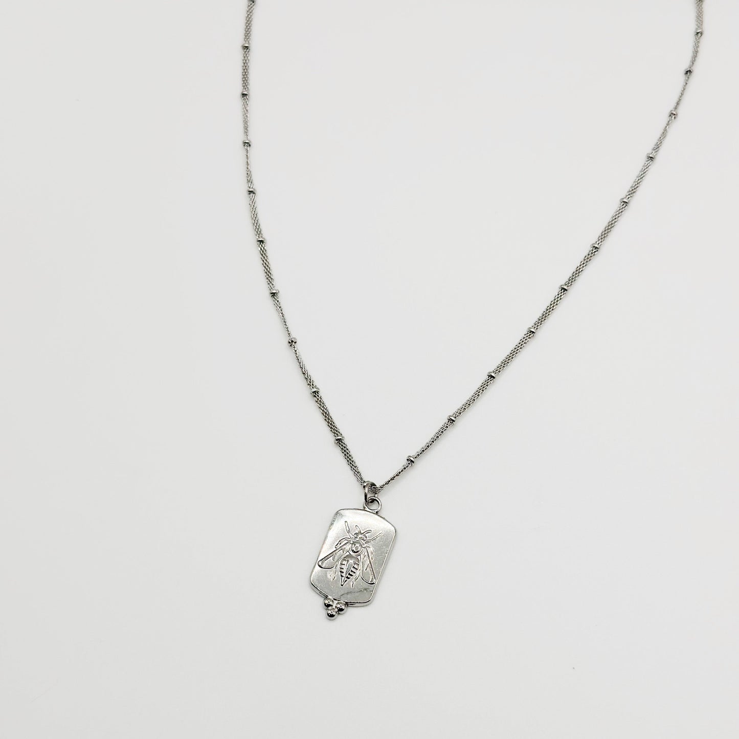 QUEEN BEE SILVER